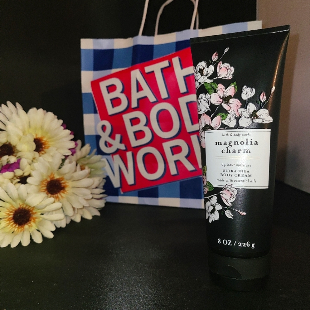 Brand New Magnolia Charm Body Cream